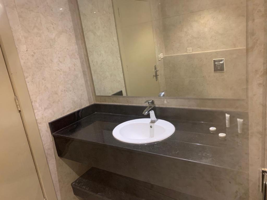 Almakan Hotel 113 Riyadh Exterior photo